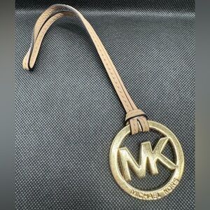 Pre loved MK Michael Kors Gold Purse Bag Charm